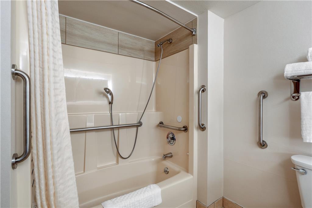 Best Western Plus Oak Harbor Hotel & Conference Center - photo 28