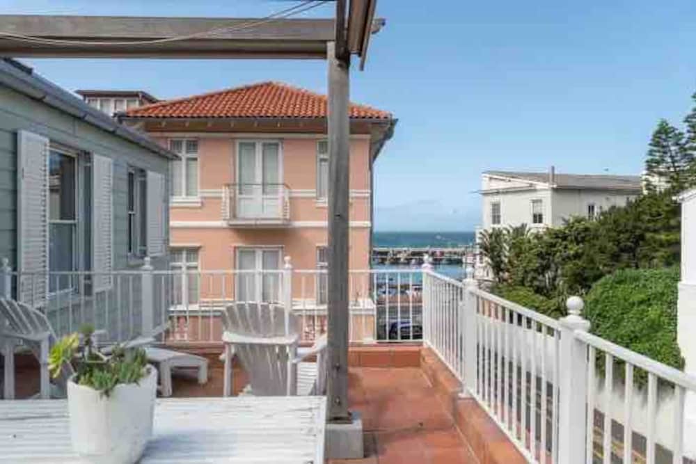 Kalk Bay Condo at The Majestic