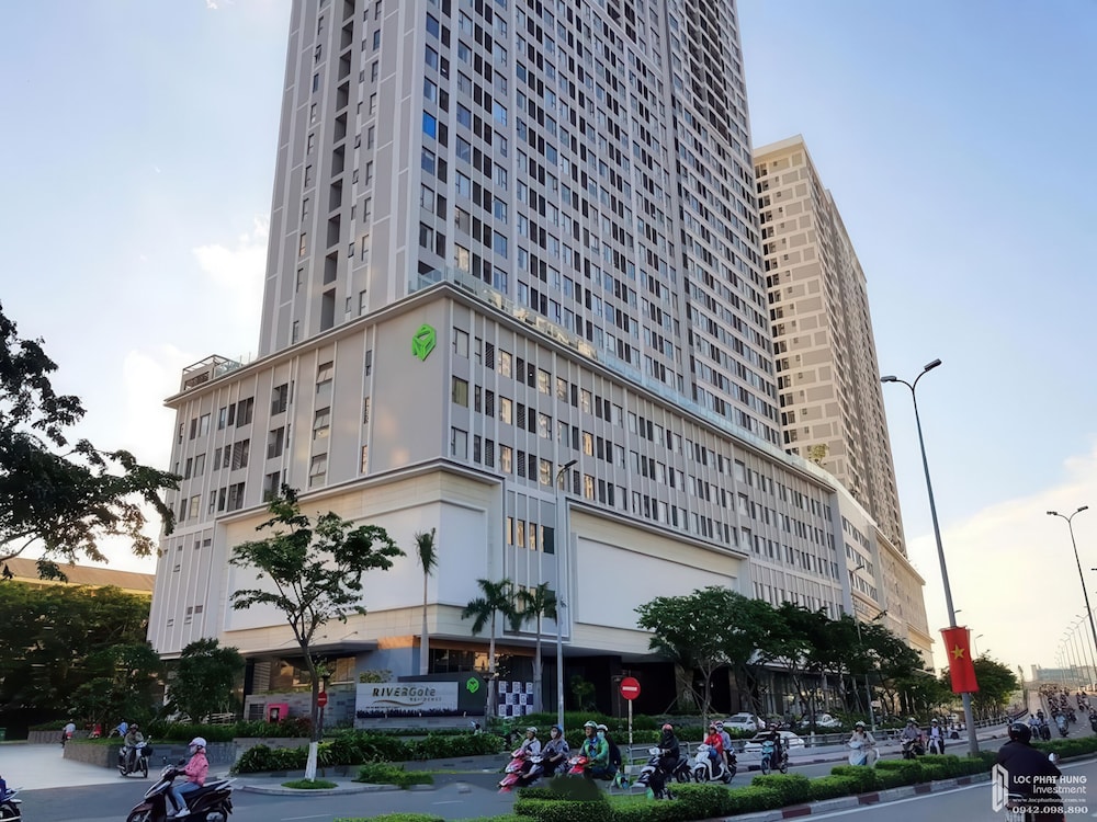 The RiverGate Apartments & Condo Saigon — 4-Star Luxury Hotel in Ho Chi Minh City, Vietnam