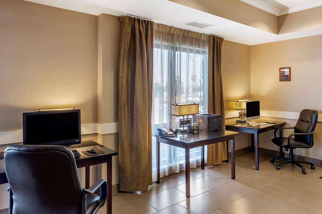 Comfort Inn & Suites Tooele Salt Lake City - photo 26