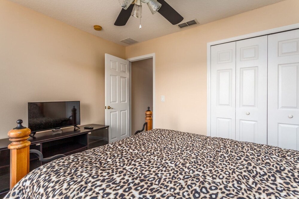 6 Br Pool and Spa Home in Aviana Resort - photo 4