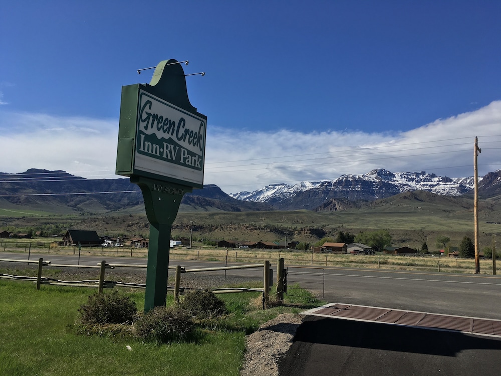 Green Creek Inn and RV Park - featured photo
