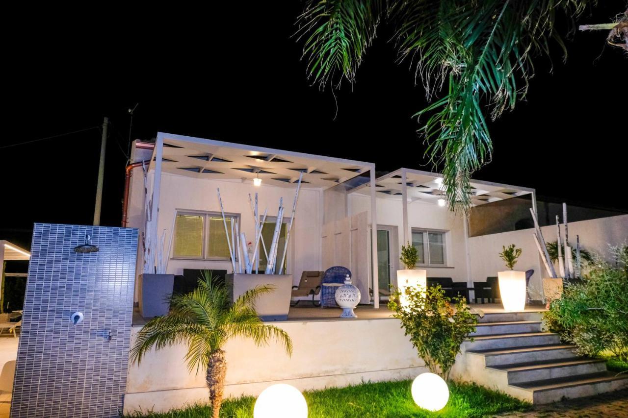 Quattro Palme in Marina Di Ragusa, Italy