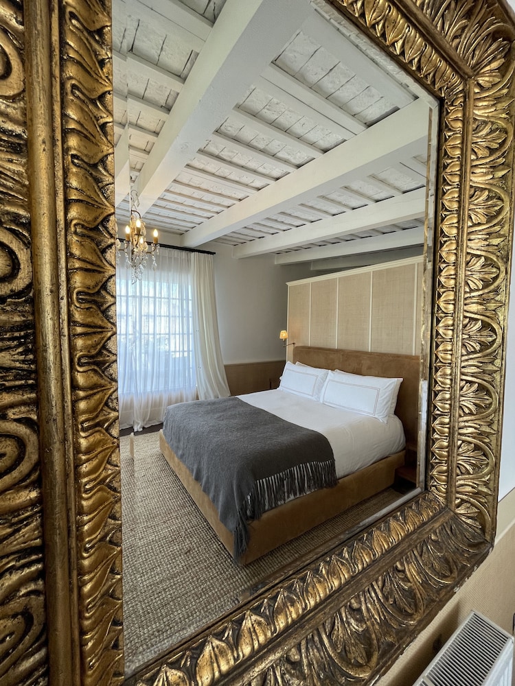 Narbona Wine Lodge — 5-Star Luxury Hotel in Carmelo, Uruguay