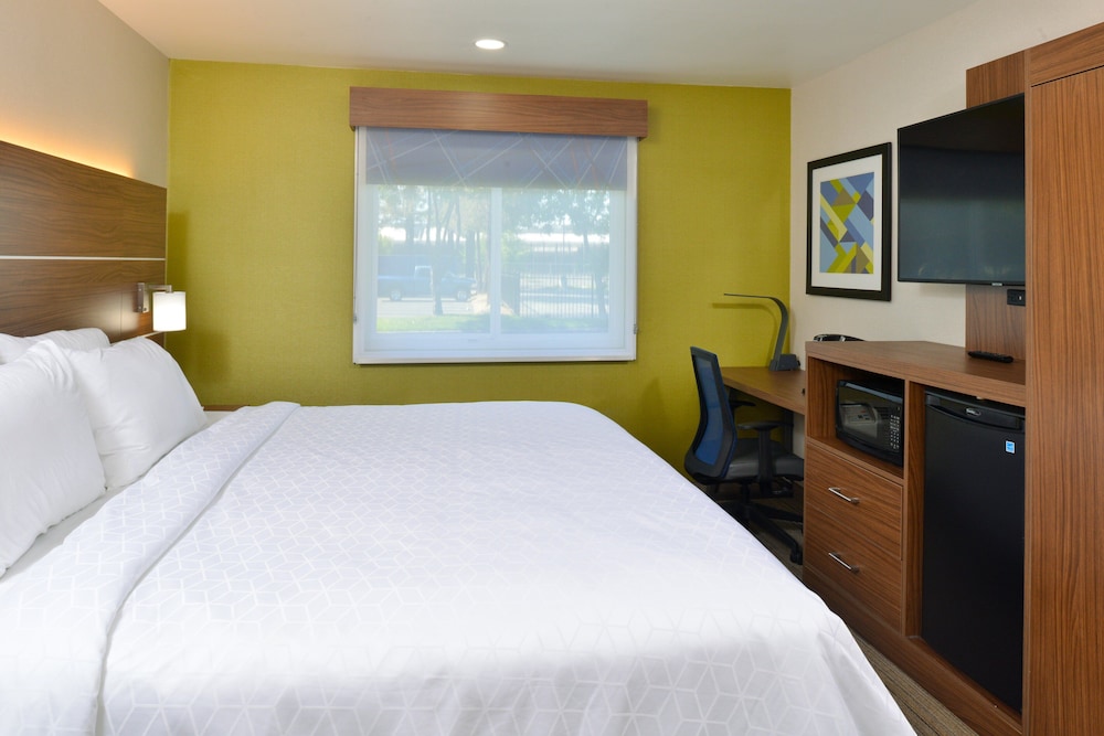 Holiday Inn Express Santa Rosa North by IHG - photo 5