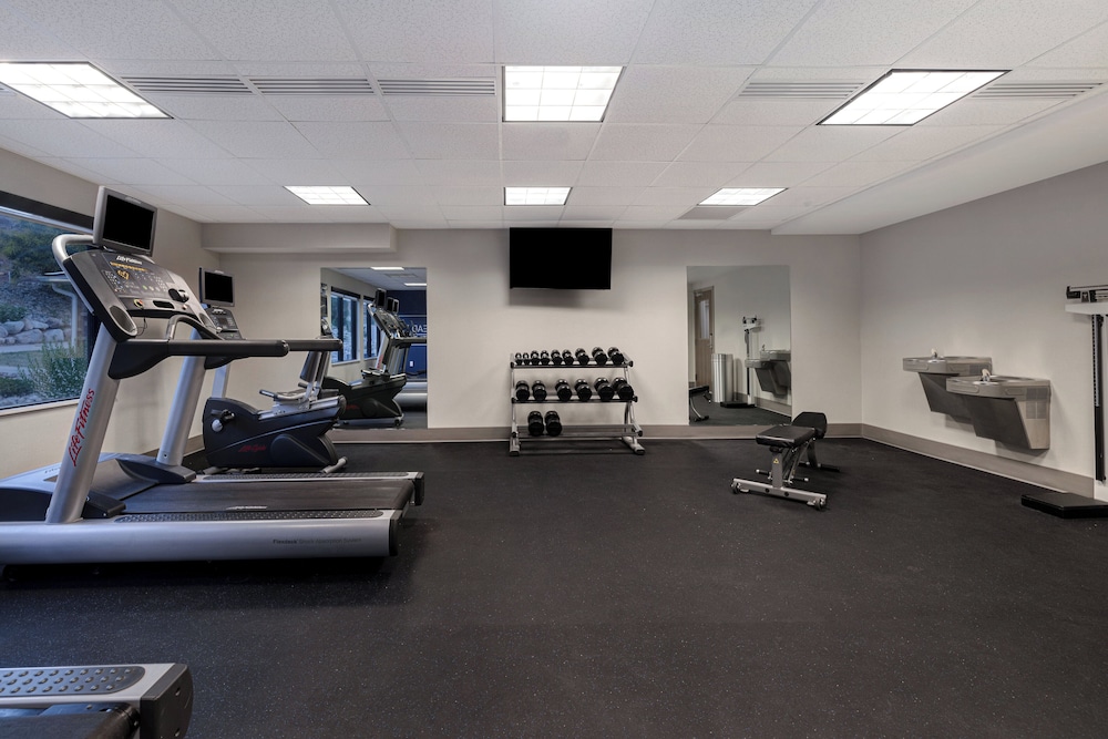 Holiday Inn Express & Suites Moab by IHG - photo 49