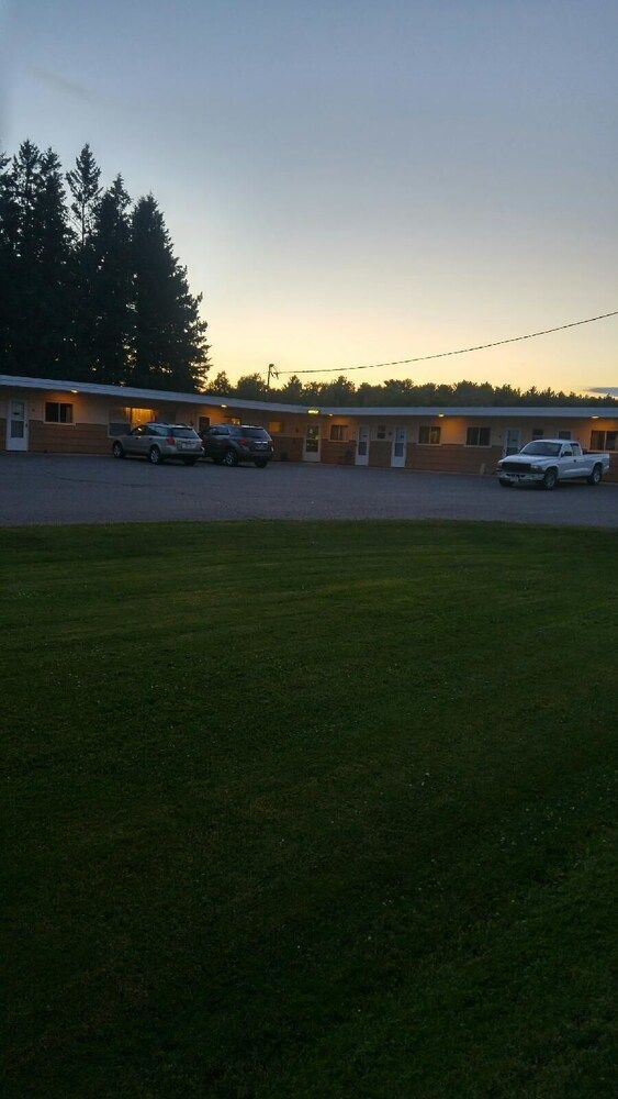 Prairie Motel - photo 13