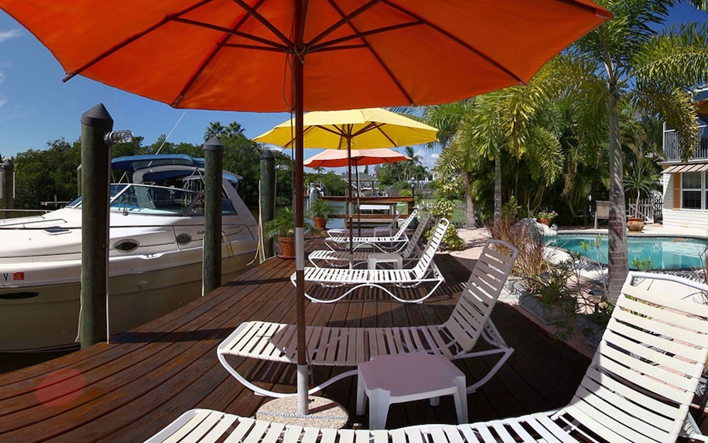 Manatee Bay Inn Near Fishing Pier Fort Myers Beach - photo 21