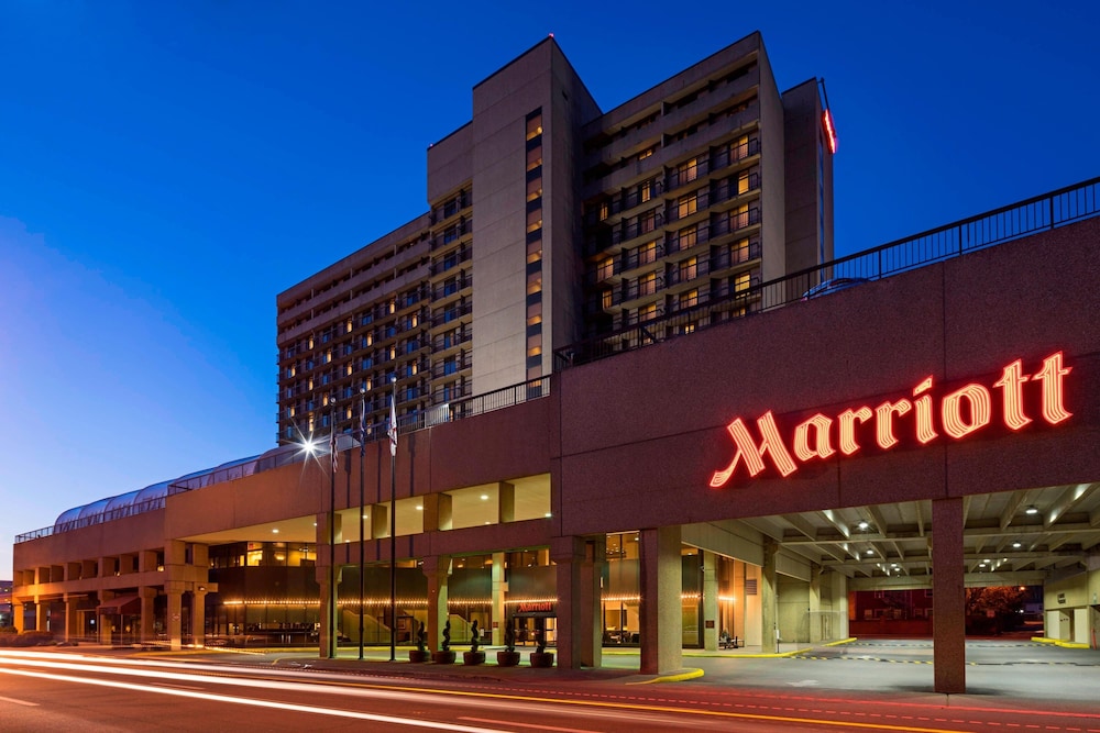 Charleston Marriott Town Center - featured photo