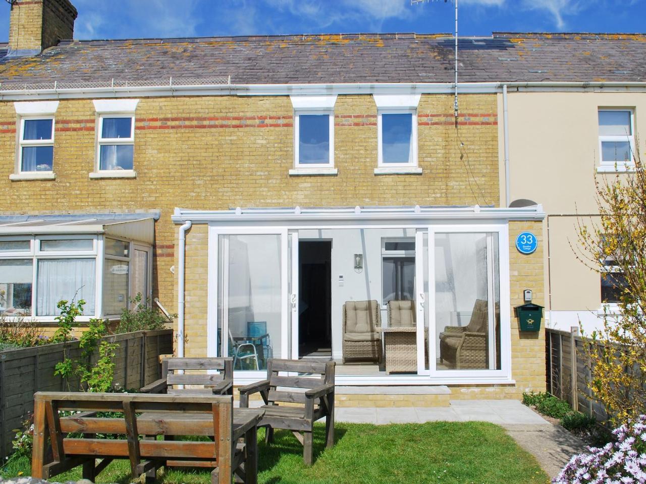 Shoreline - carbon neutral hotel in Sandown
