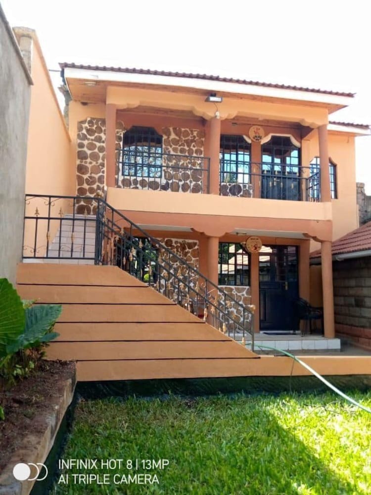 Mufasa cottages - last minute hotel in Nairobi