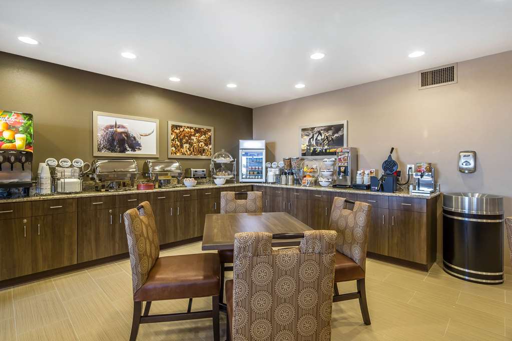 Suburban Studios Midland I 20 - photo 18