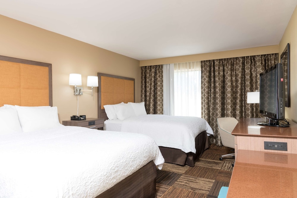 Hampton Inn & Suites Fremont - photo 19