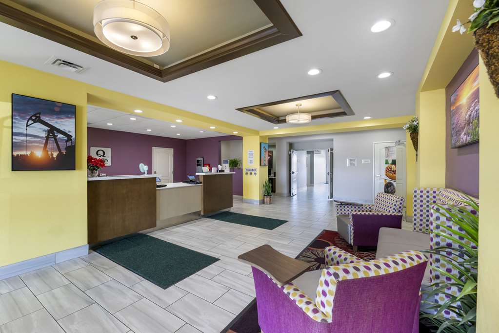 Quality Inn & Suites Carlsbad Caverns Area - photo 4