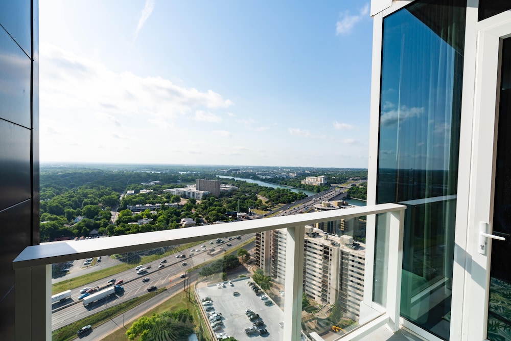 Austin Condo Hotel - photo 626