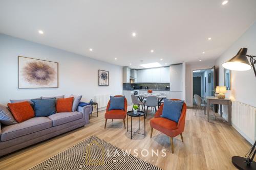 Penthouse Living by Lawsons — 4-Star Luxury Hotel in Windsor, United Kingdom