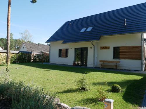 Ferienwohnung Hubertus mit 2 Schlafzimmern und Balkon — 4-Star Luxury Hotel in Loddin, Germany