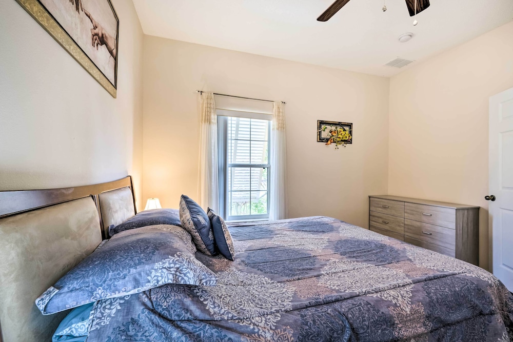 Kissimmee Resort Townhome w Pool 7 Mi to Disney - photo 5