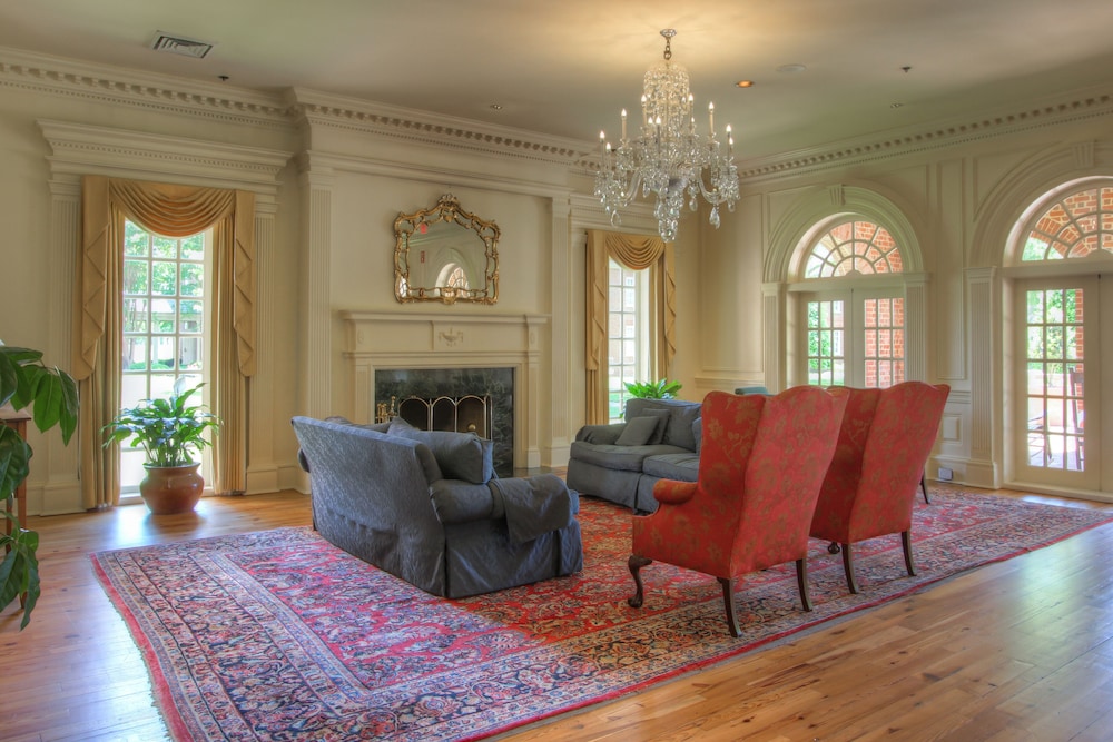 The Founders Inn and Spa Tapestry Collection by Hilton - photo 3