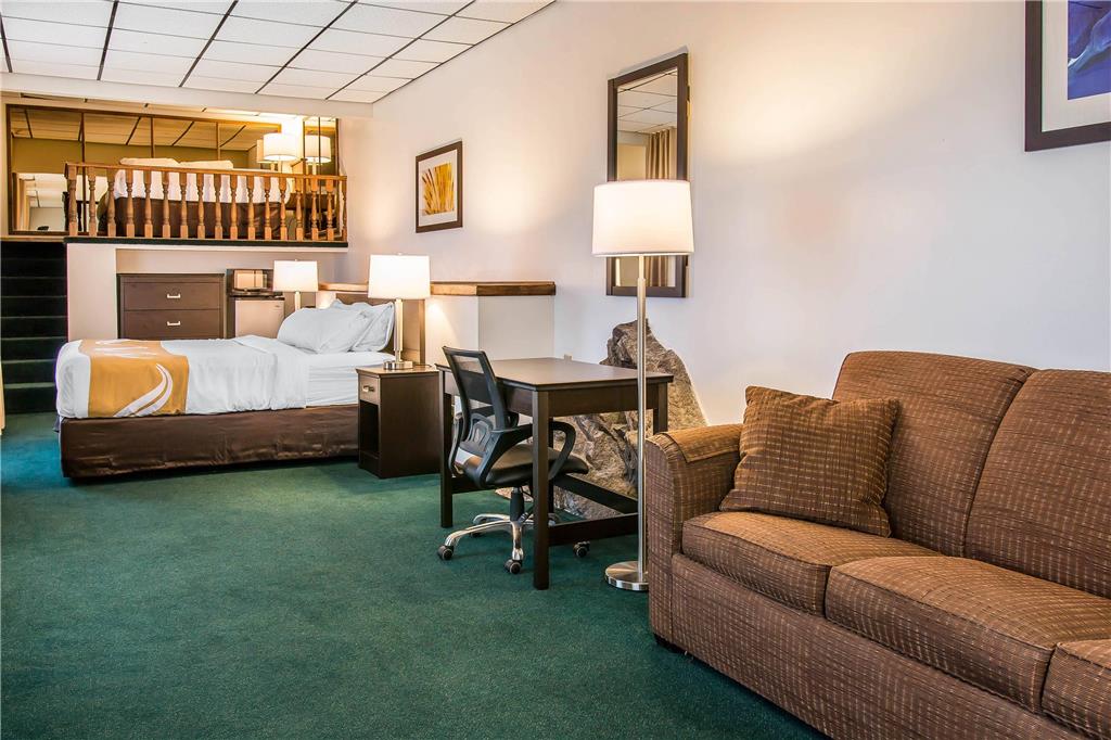 Quality Inn & Suites Houghton Downtown - photo 26