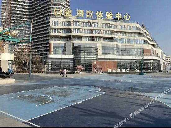 Dongdaihe Yiju Light Luxury Seaside Resort Hotel Apartment in Suizhong, People's Republic of China