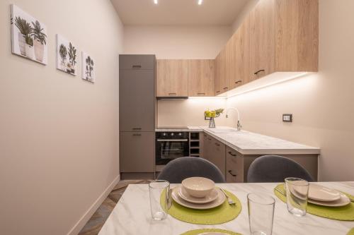 Athens Exarcheia Vibe 3 — 4-Star Luxury Hotel in Athens, Greece