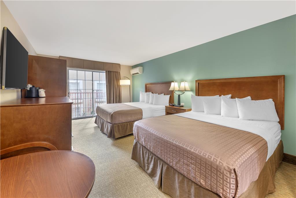 Best Western Plus Atrium Inn - photo 6