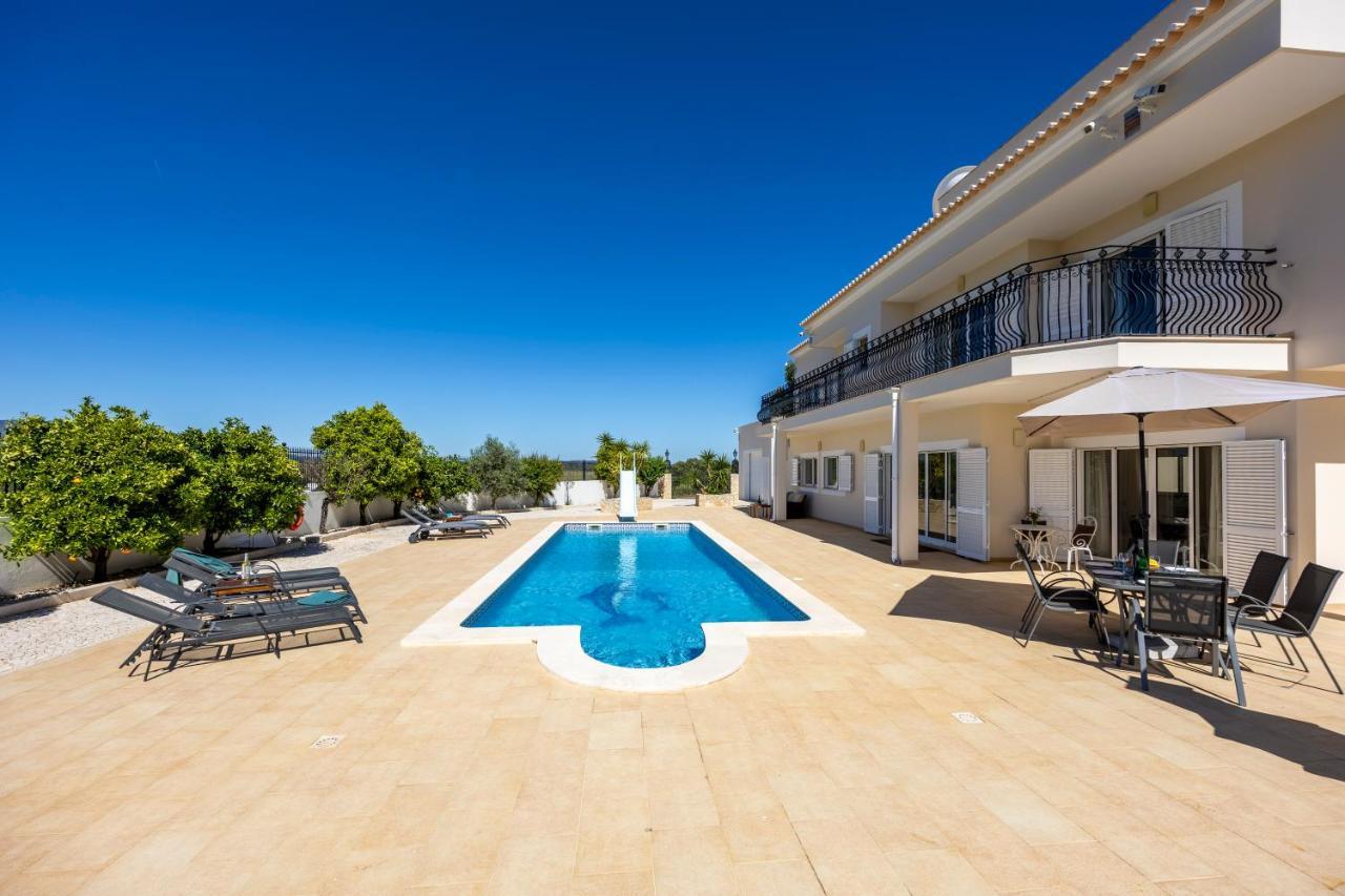 Sunset Haven Villa — 4-Star Luxury Hotel in Mexilhoeira Grande, Portugal