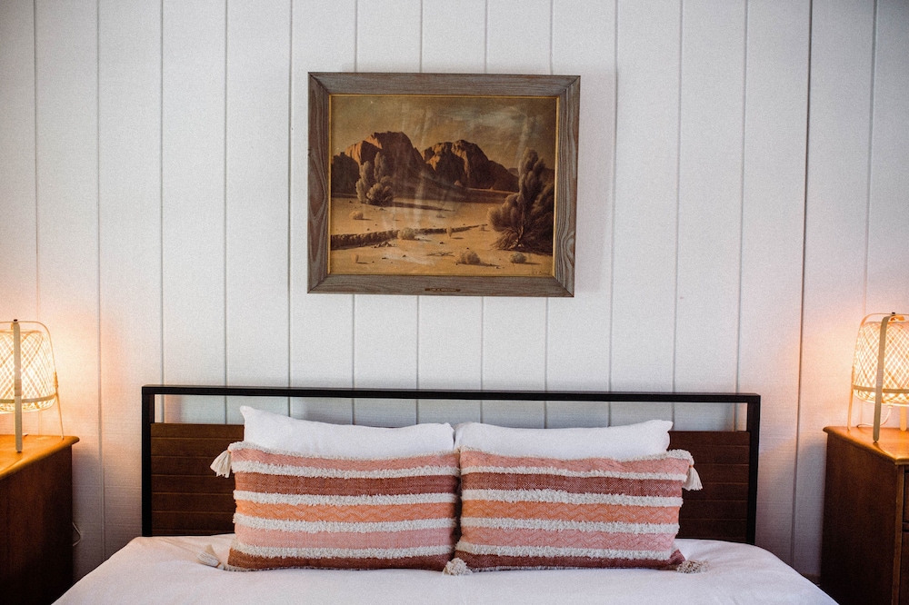 The Good House - photo 2