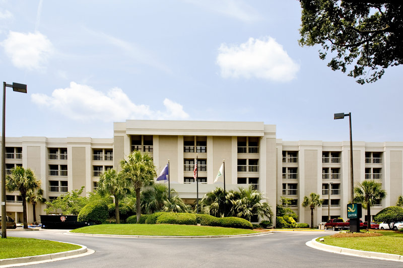Quality Suites Convention Center Hotel in North Charleston, United States