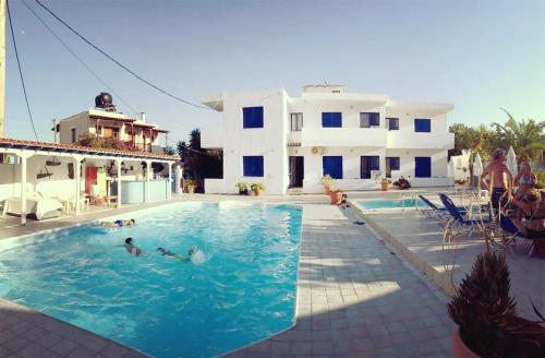 Helios Hotel — Unknown City — photo 2