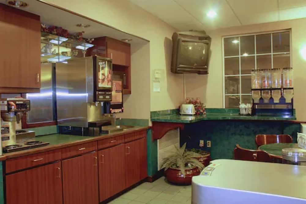 Garden City Inn in Garden City, United States