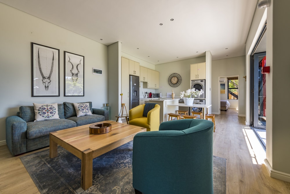 Kunjani Villas & Wines — 5-Star Luxury Hotel in Stellenbosch, South Africa