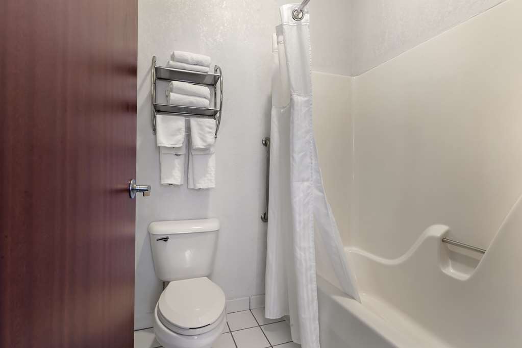 Best Western Sycamore Inn - photo 22