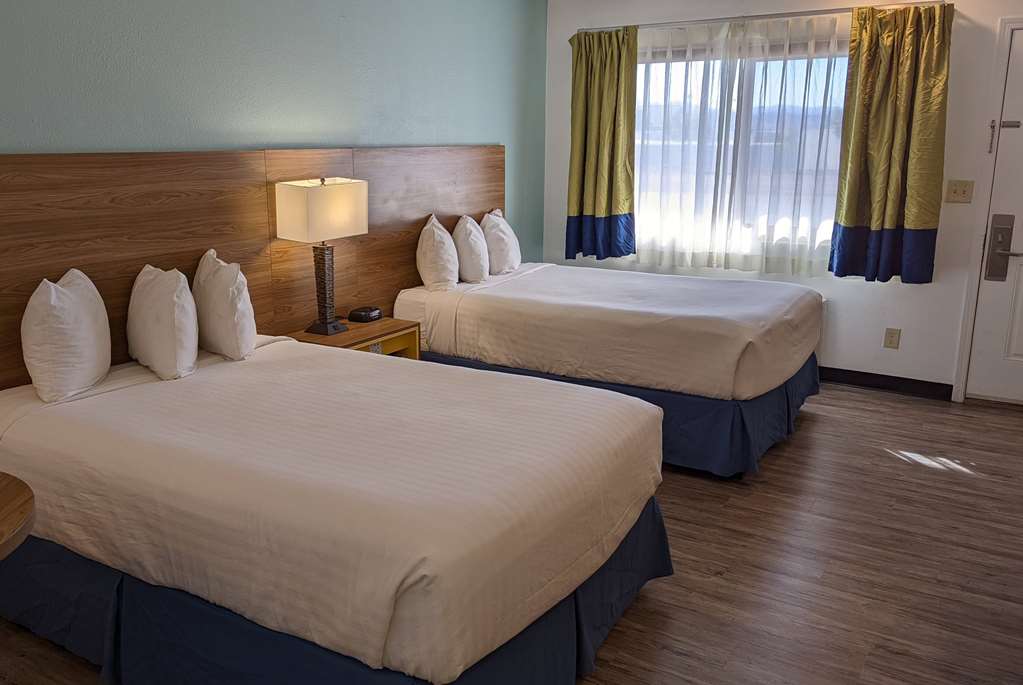 Days Inn by Wyndham Lake Havasu - photo 13