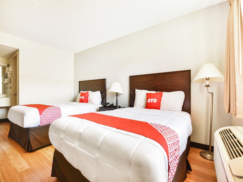 OYO Hotel Amarillo Downtown - photo 12