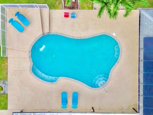 Heated Pool Game Room Cool — hotel in Boynton Beach