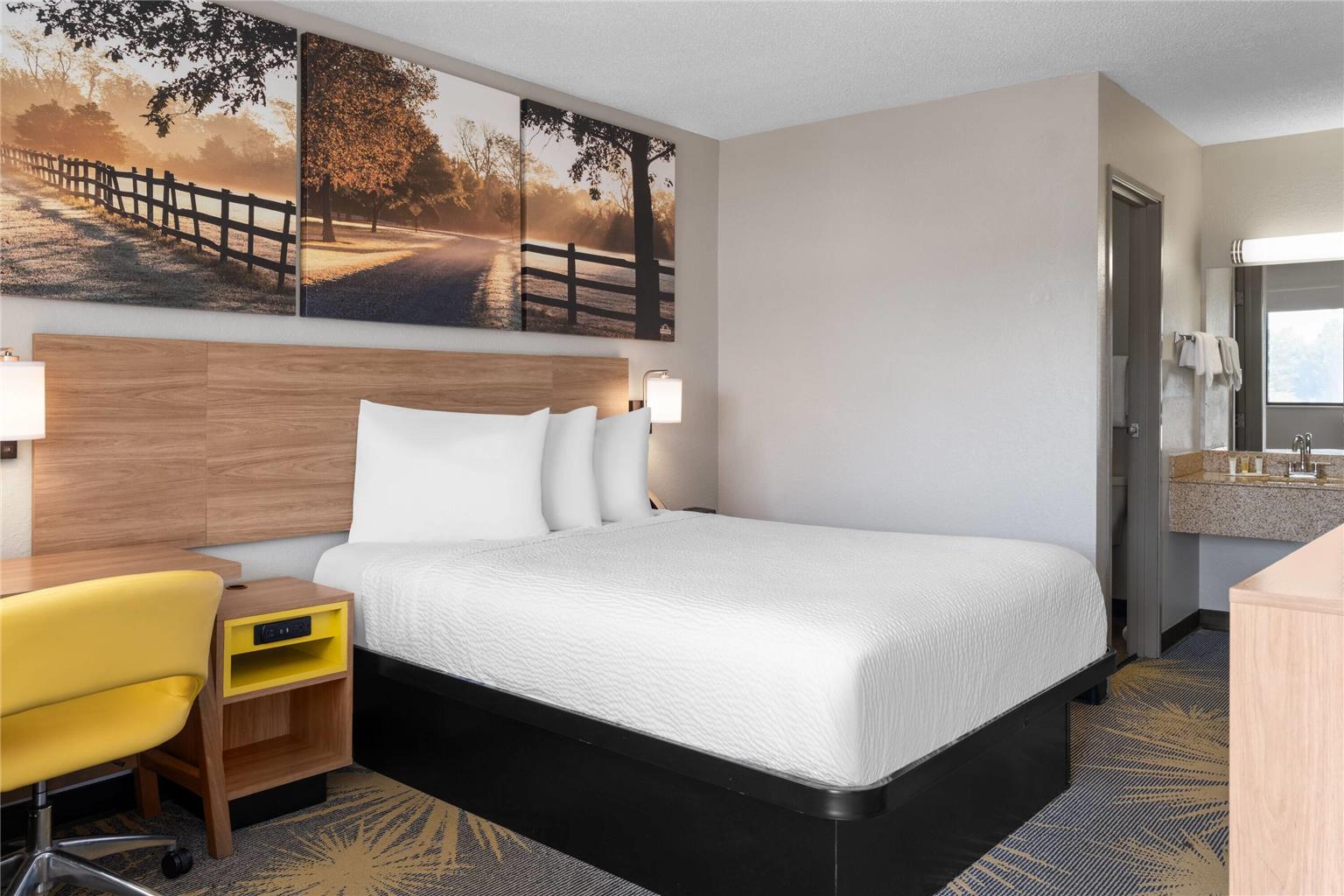 Days Inn by Wyndham Cloverdale Greencastle - photo 22