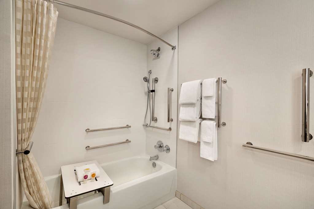 Hyatt Place Tucson Central - photo 22