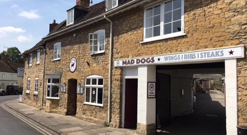 The Britannia Inn Hotel in Sherborne, United Kingdom