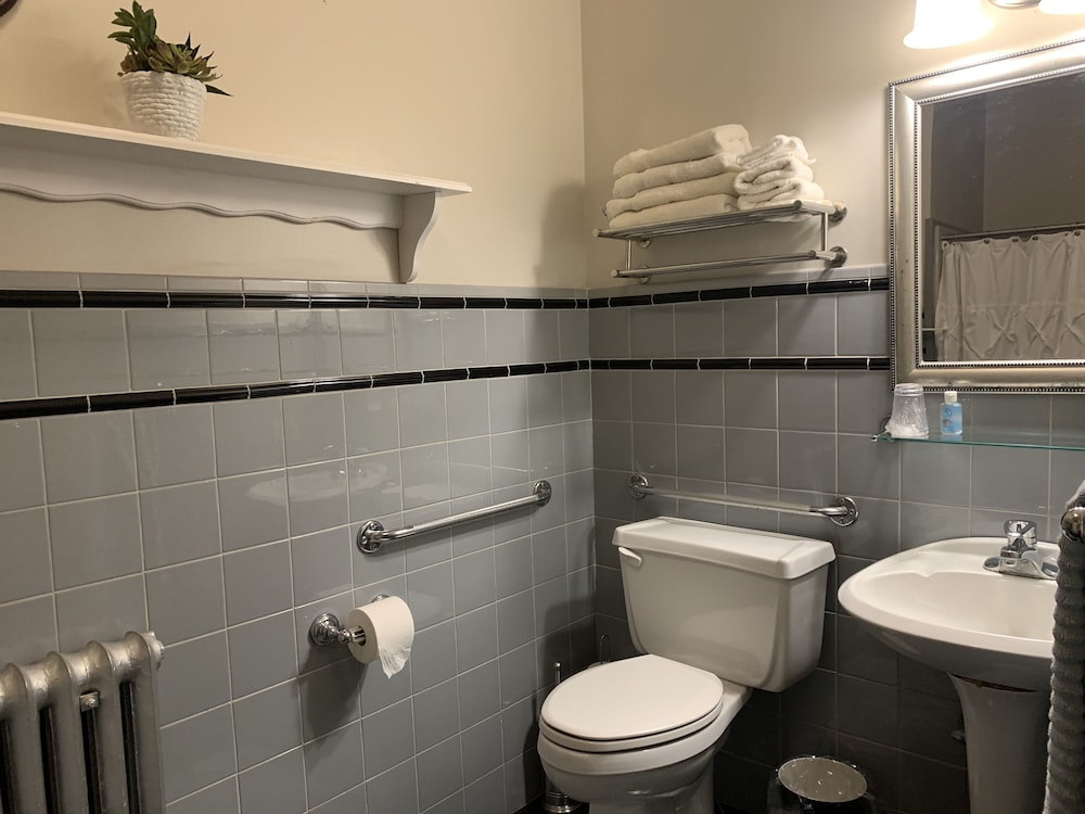 Susquehanna Manor Inn - photo 30