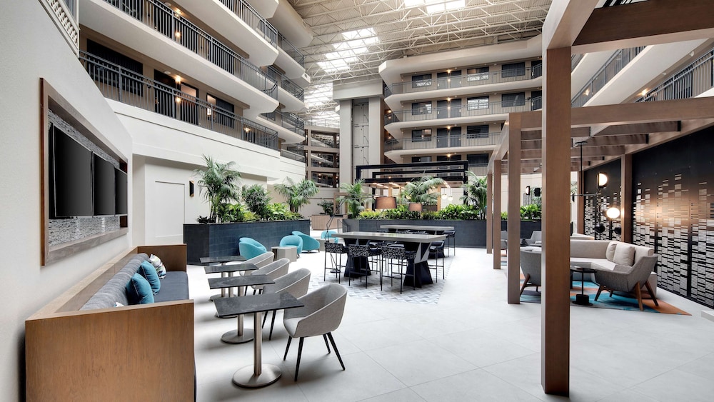 Embassy Suites by Hilton San Rafael at Marin Center - photo 3
