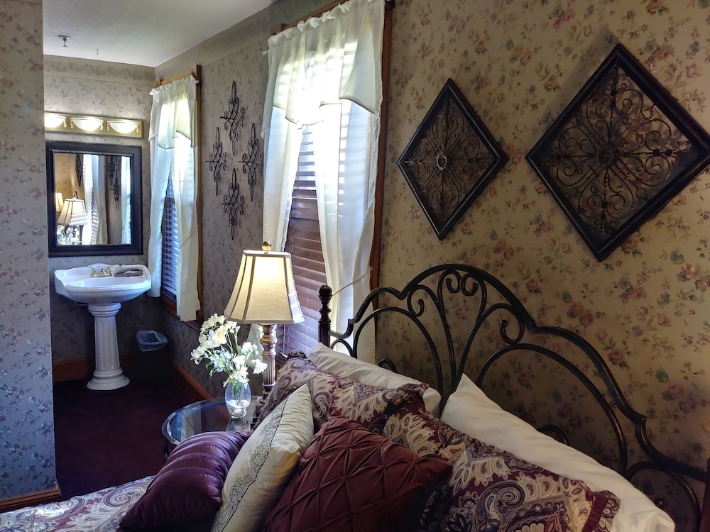 The Thayer - photo 24