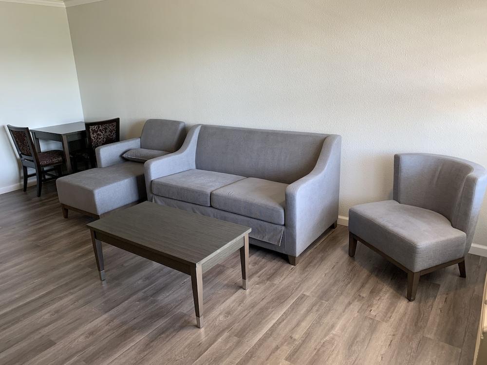 Rodeway Inn Milpitas near Great Mall - photo 29