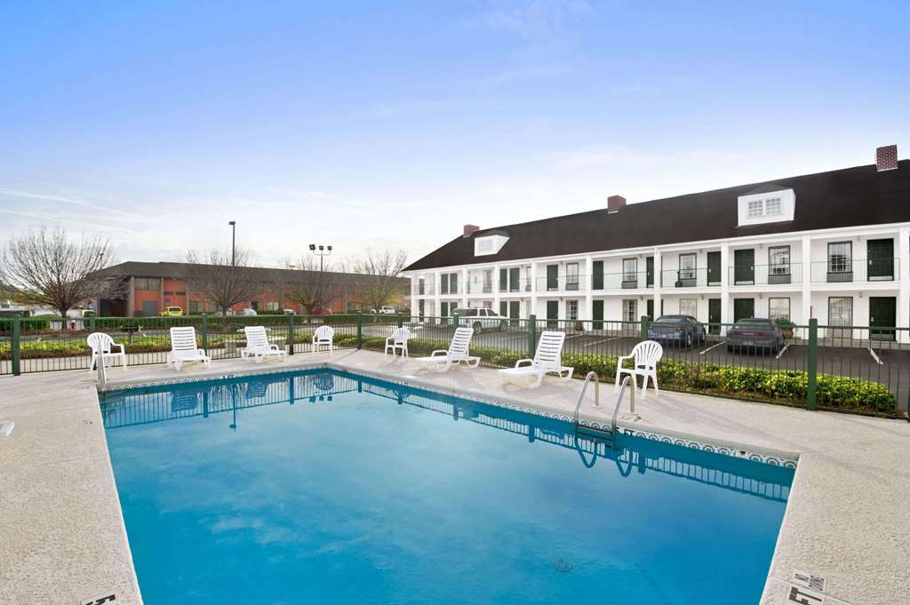 Baymont by Wyndham Warner Robins - photo 8
