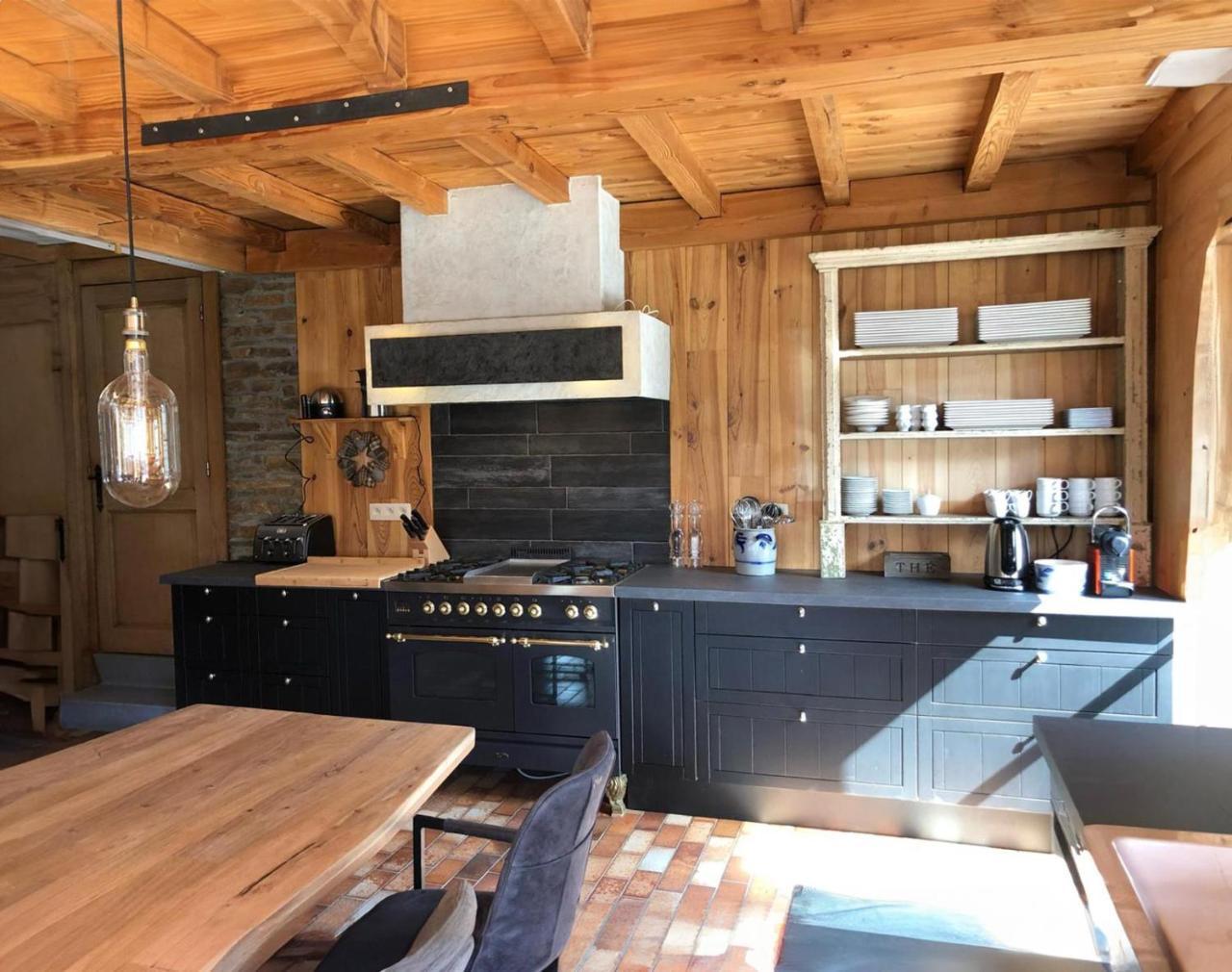 Leora Cocon - last minute hotel in Unknown City