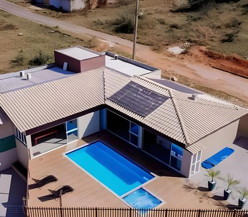 Casa do Lago Resort luxo lazer e privacidade acomoda até 20 pessoas in Caldas Novas, Brasil