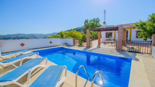 El Romo Colmenar by Ruralidays — hotel in Comares