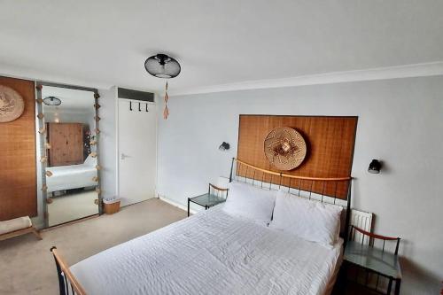 Central Apartment Kings Cross 6 mins walk — 4-Star Luxury Hotel in London, United Kingdom