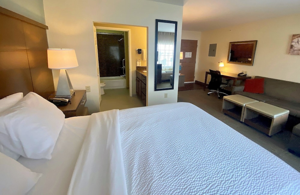 Staybridge Suites Great Falls by IHG - photo 23